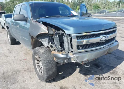 2010 Chevrolet Silverado 1500 Xtra Fuel Economy z USA, uszkodzony, nr VIN 3GCRCSE31AG169910